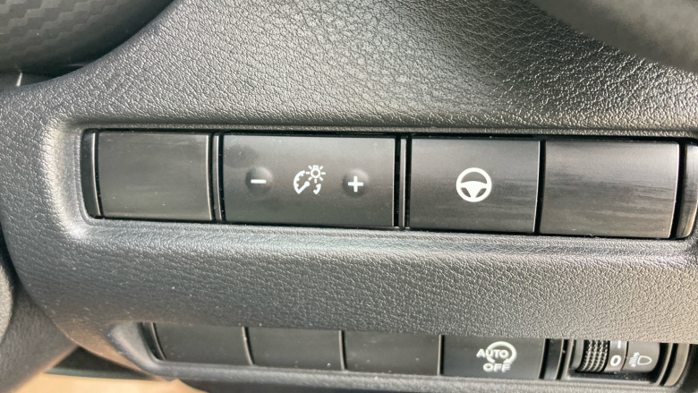 Nissan Juke 1.0 DiG-T 114 Tekna 5dr Petrol Hatchback